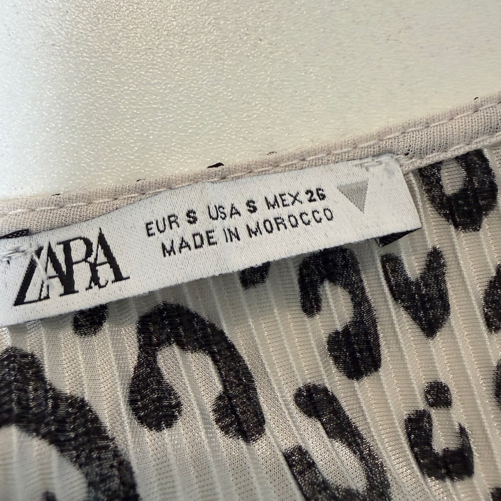 Zara Monochrome Leopard Print Skirt